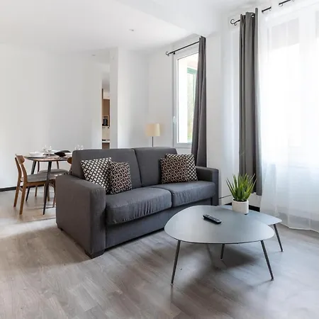 Hsh Passy-ranelagh I Magnifique